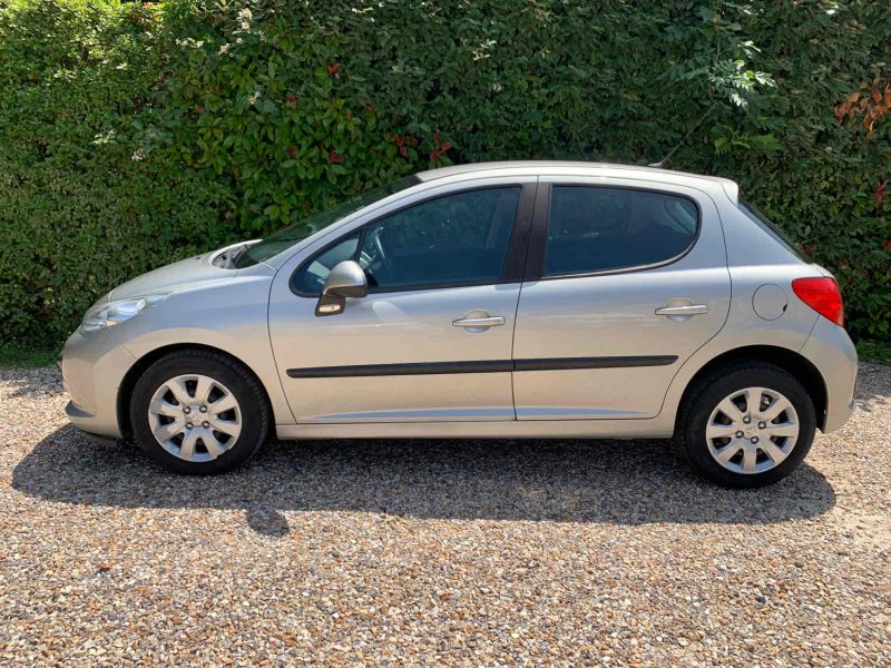 PEUGEOT 207 1.4 16V 95cv 
