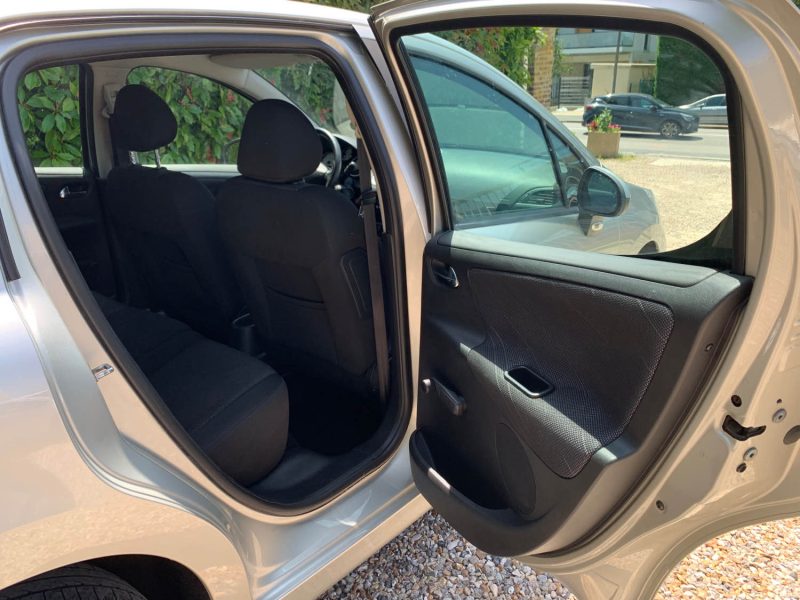 PEUGEOT 207 1.4 16V 95cv 