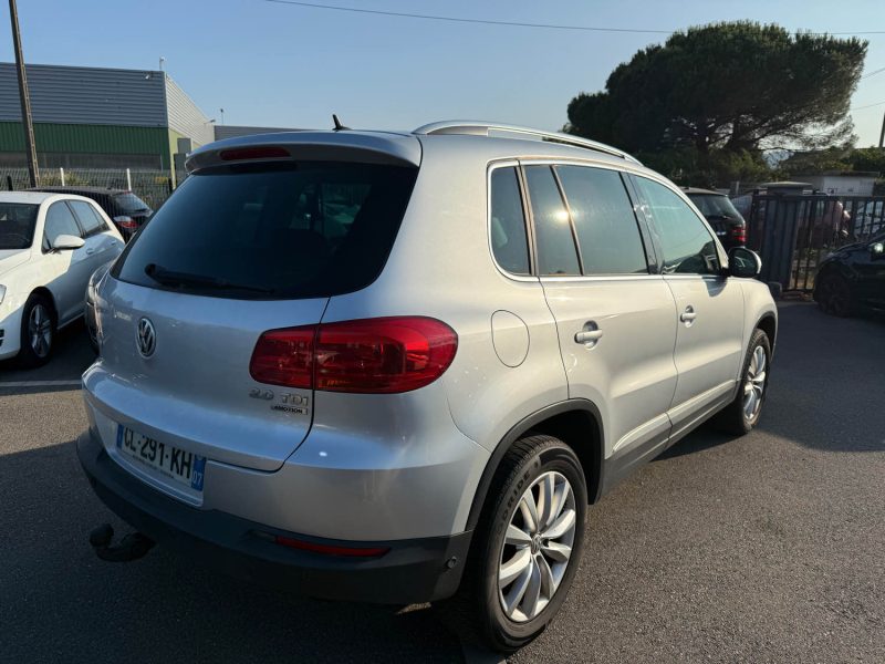 VOLKSWAGEN TIGUAN 2012