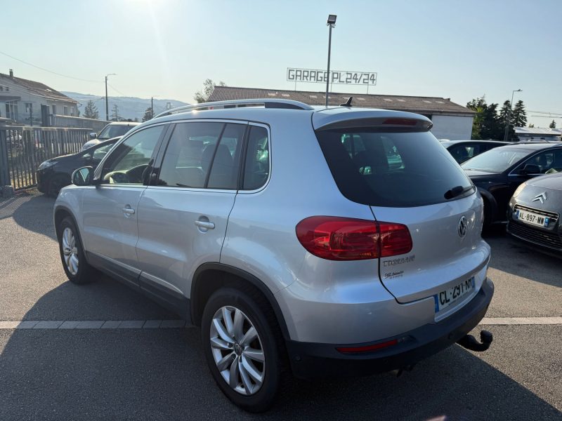 VOLKSWAGEN TIGUAN 2012