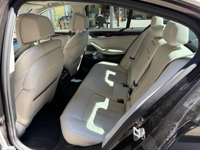 BMW SERIE 530D 265ch Luxury