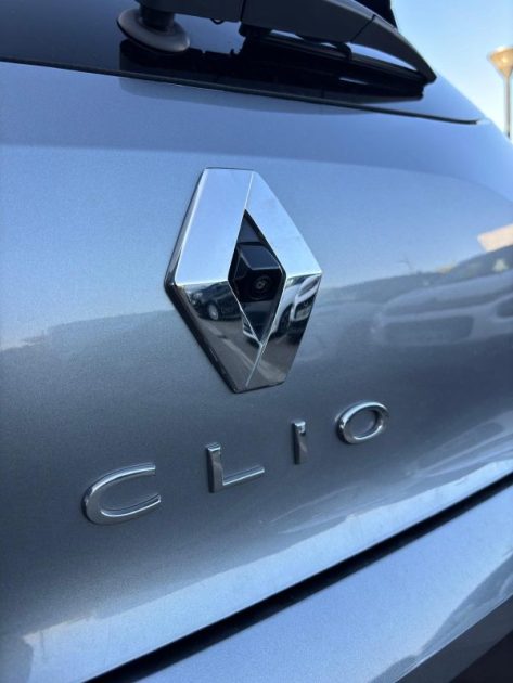 RENAULT CLIO 2023