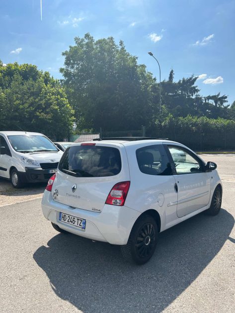 RENAULT TWINGO 2009