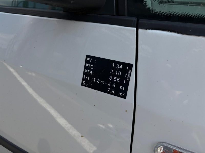 VOLKSWAGEN CADDY 2013