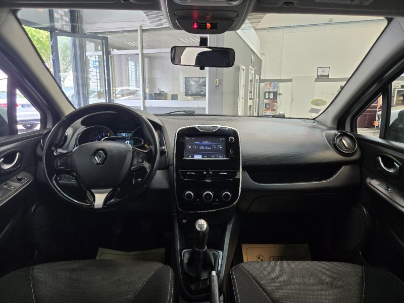 RENAULT CLIO 2015