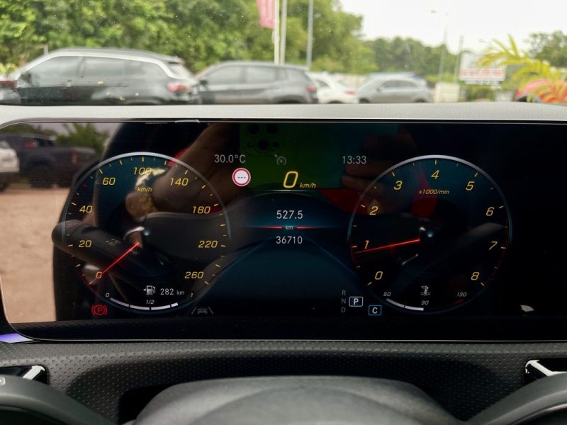 Mercedes-Benz Classe A 180d AMG line - Très bon état - Première main