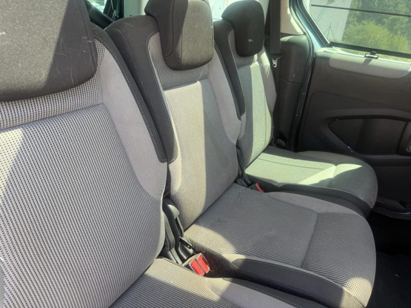 PEUGEOT PARTNER 2012