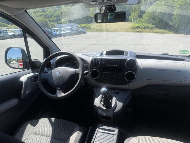 PEUGEOT PARTNER 2012