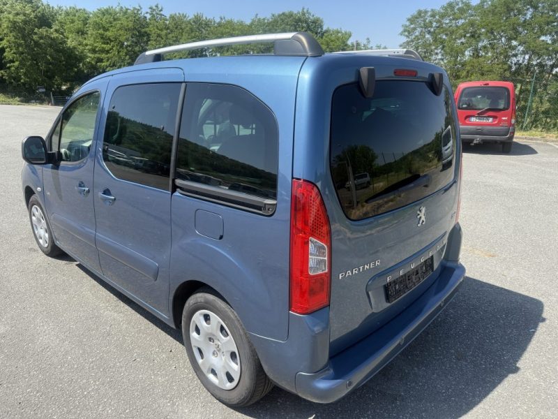 PEUGEOT PARTNER 2012