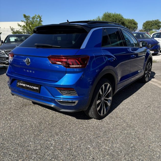 VOLKSWAGEN T-ROC 1.6 TDI 115 CV R-LINE TOIT PANO SIEGES CHAUFFANTS CARPLAY GARANTIE 12 MOIS