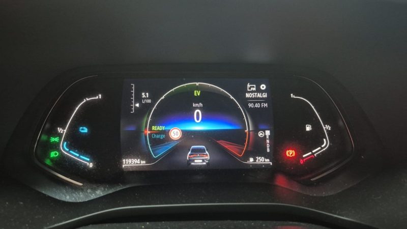 RENAULT ARKANA E-TECH 2022