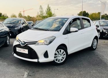 TOYOTA YARIS HYBRID 2016