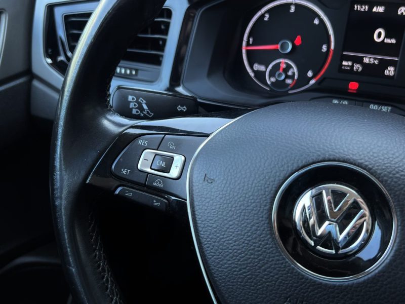 VOLKSWAGEN POLO 6 VI CONFORTLINE 1.6 TDI 95 Cv ECRAN GPS TACTILE / 5 PORTES - GARANTIE 1 AN