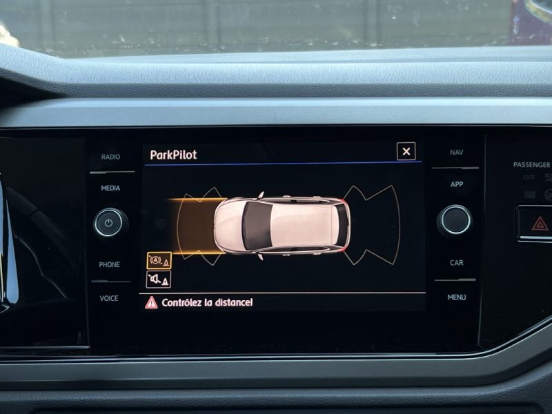 VOLKSWAGEN POLO 6 VI CONFORTLINE 1.6 TDI 95 Cv ECRAN GPS TACTILE / 5 PORTES - GARANTIE 1 AN