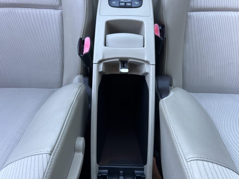 RENAULT SCENIC 3 III 1.9 DCI 130 GPS TOMTOM BLUETOOTH REGULATEUR LIMITEUR CRIT AIR 2 - GARANTIE 1 AN