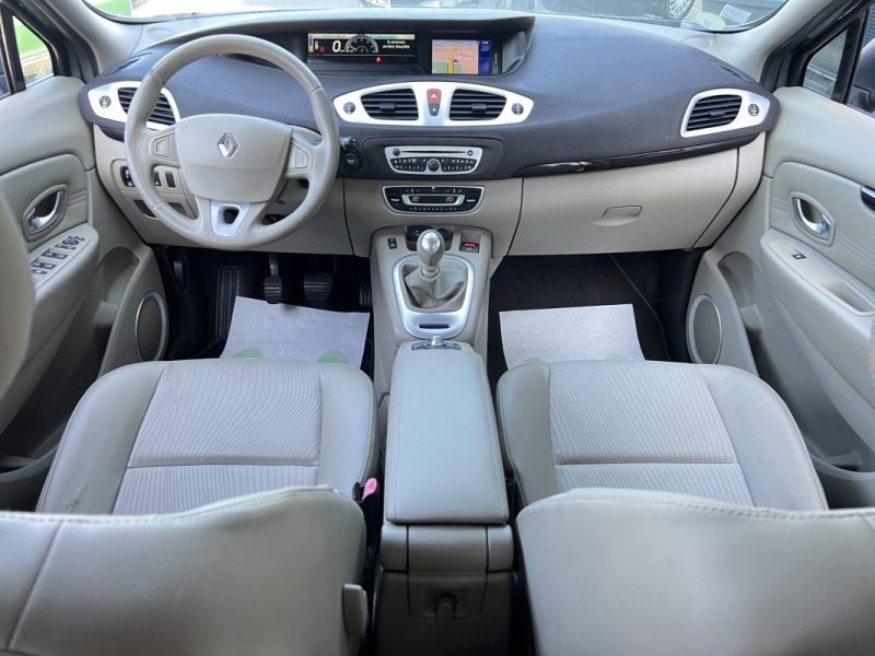 RENAULT SCENIC 3 III 1.9 DCI 130 GPS TOMTOM BLUETOOTH REGULATEUR LIMITEUR CRIT AIR 2 - GARANTIE 1 AN