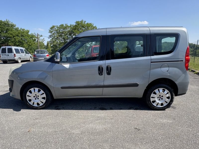 FIAT DOBLO 2012