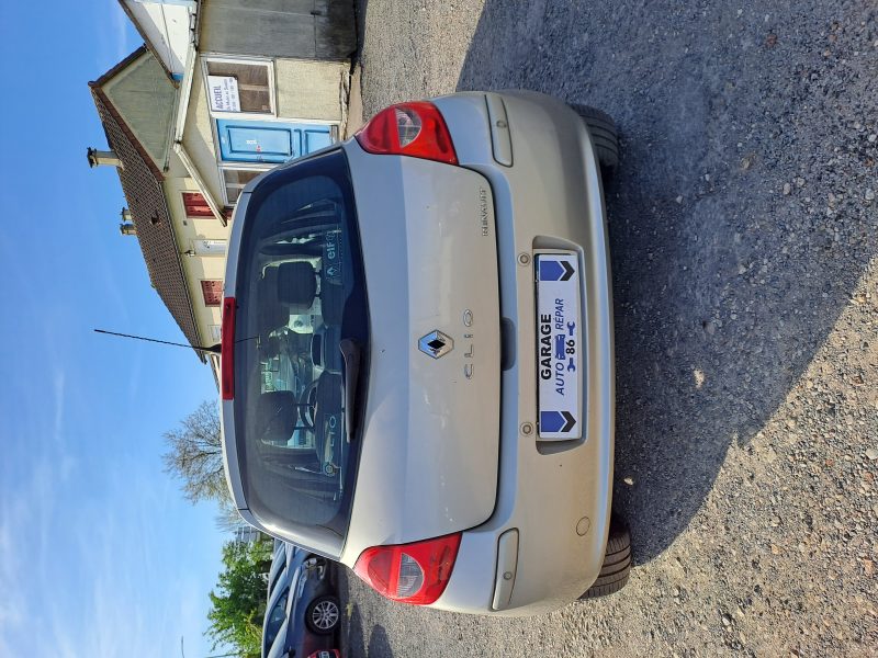 RENAULT CLIO 2006