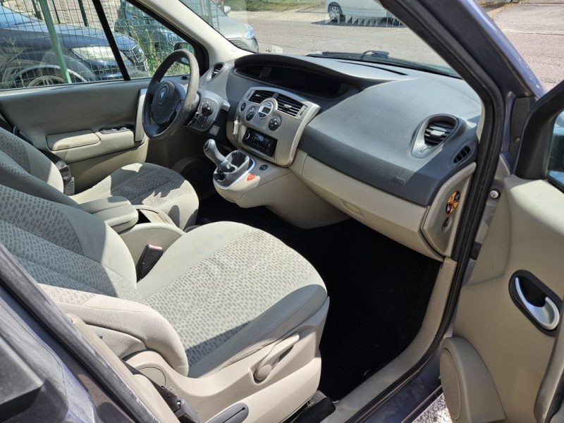 RENAULT MEGANE SCENIC 2006