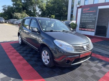 DACIA SANDERO 2011