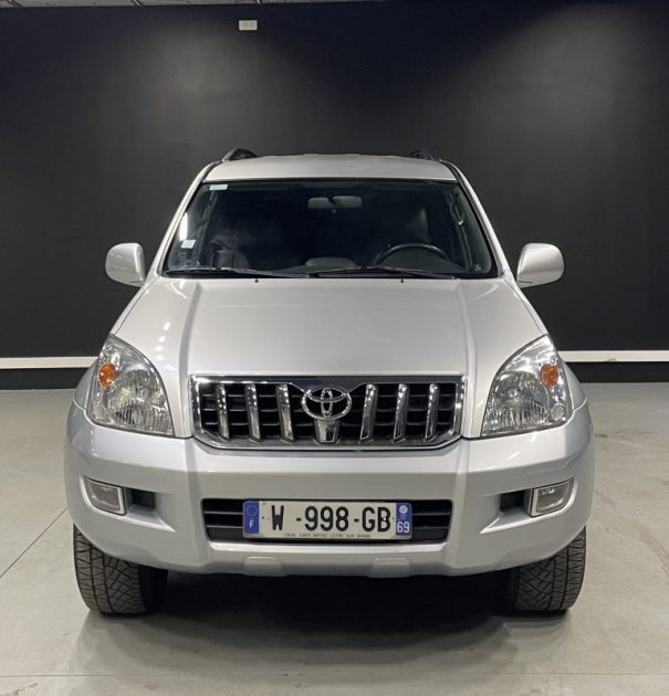 TOYOTA LAND CRUISER  2004