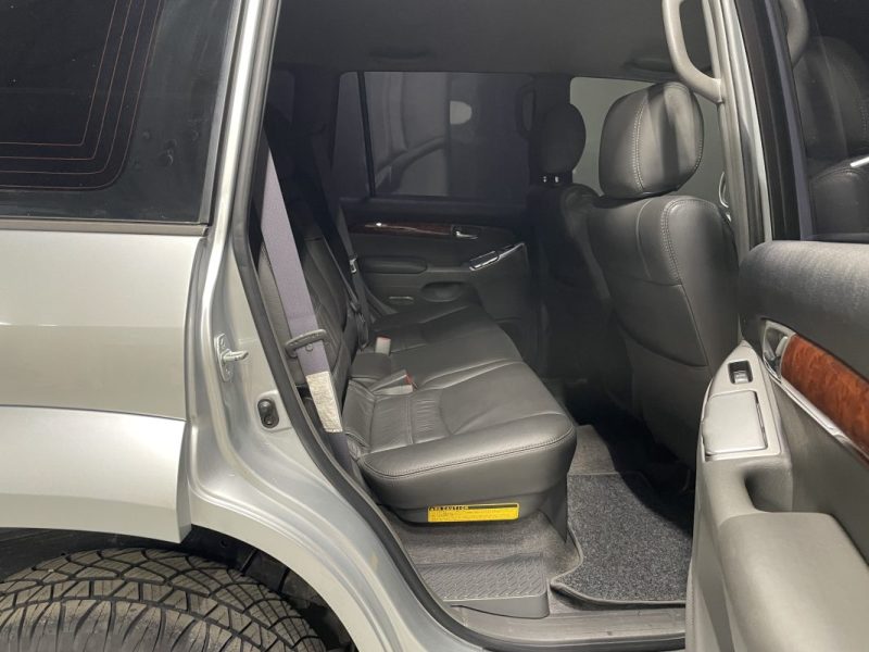 TOYOTA LAND CRUISER  2004