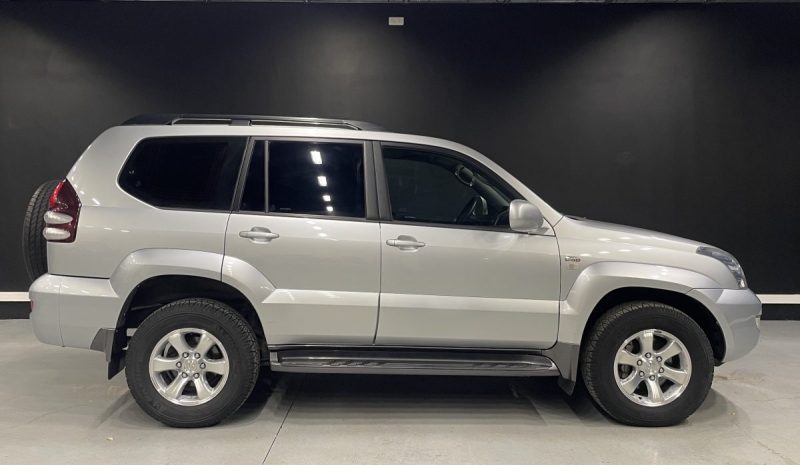 TOYOTA LAND CRUISER  2004