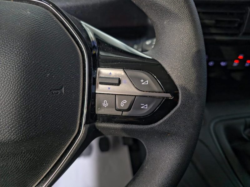 PEUGEOT PARTNER 2024