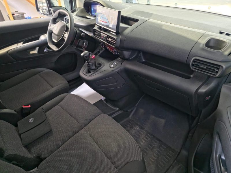 PEUGEOT PARTNER 2024