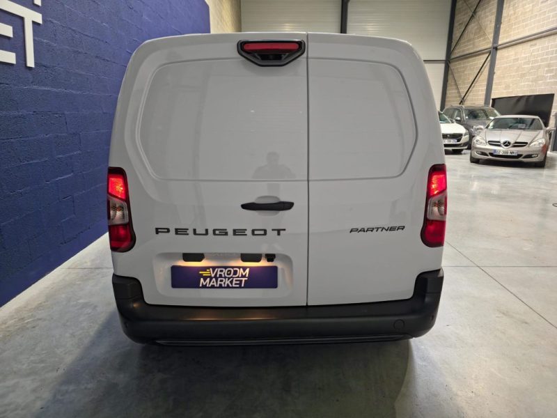 PEUGEOT PARTNER 2024