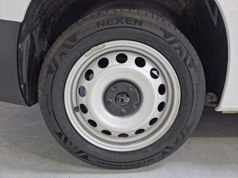 PEUGEOT PARTNER 2024