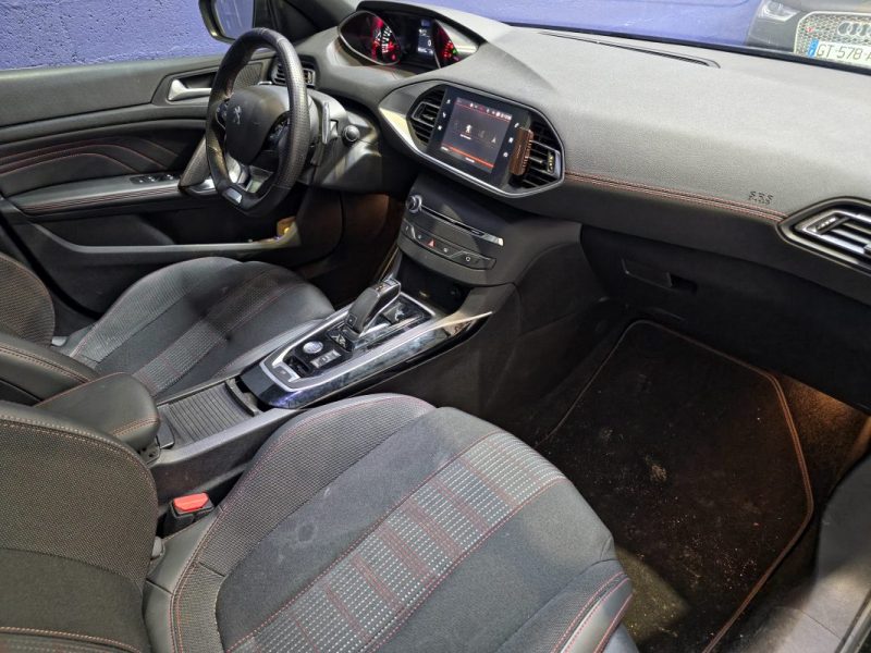 Peugeot 308 GT Line PureTech 130 EAT8  – Distribution OK