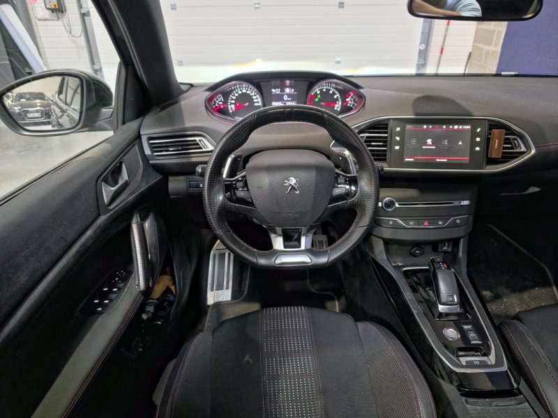 Peugeot 308 GT Line PureTech 130 EAT8  – Distribution OK