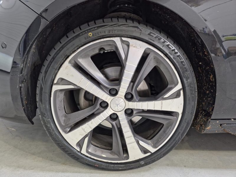 Peugeot 308 GT Line PureTech 130 EAT8  – Distribution OK