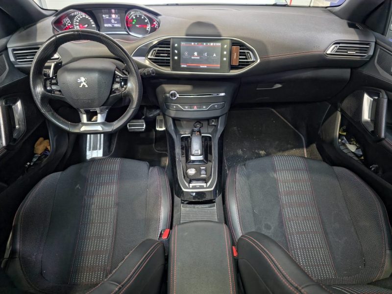 Peugeot 308 GT Line PureTech 130 EAT8  – Distribution OK