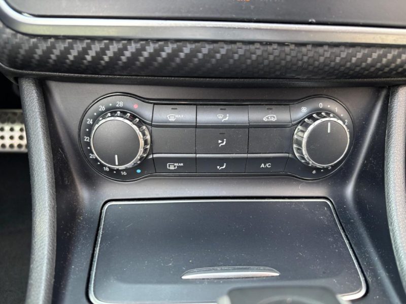 MERCEDES CLASSE A 45 AMG 2.0 Ti 16V 4MATIC 7G-DCT 381 cv