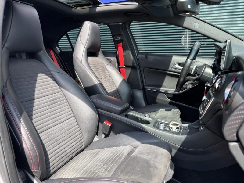 MERCEDES CLASSE A 45 AMG 2.0 Ti 16V 4MATIC 7G-DCT 381 cv