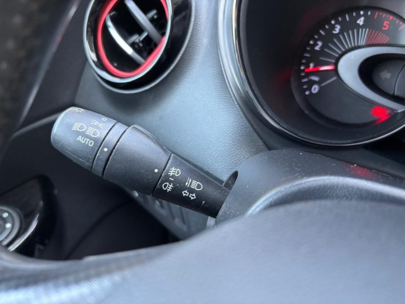 RENAULT CAPTUR 1.5 DCI 110 INTENS