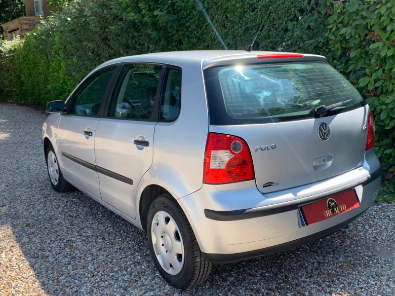 VOLKSWAGEN POLO 2004 1.2i