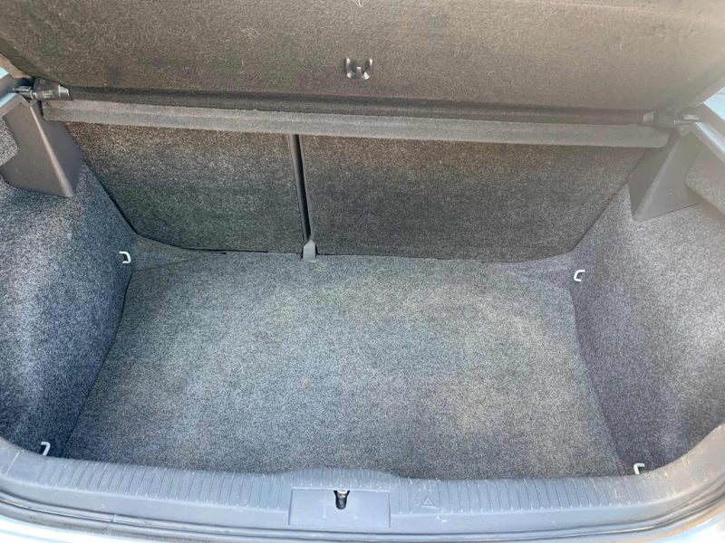 VOLKSWAGEN POLO 2004 1.2i