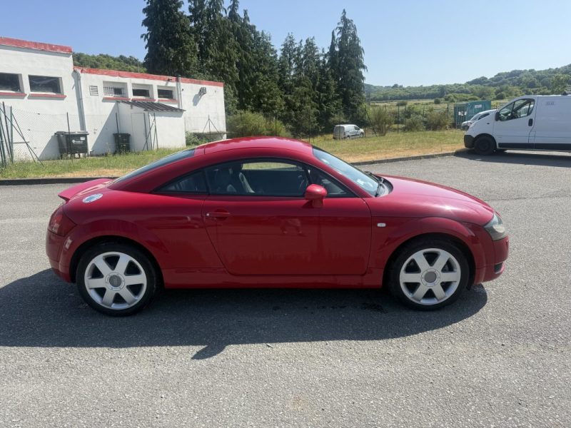 AUDI AUDI TT 1.8 i Turbo Coupé 180cv DÉPÔT VENTE