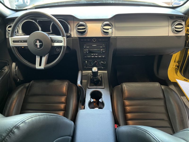 FORD MUSTANG 4.6 COUPE GT 2005