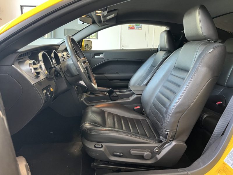 FORD MUSTANG 4.6 COUPE GT 2005