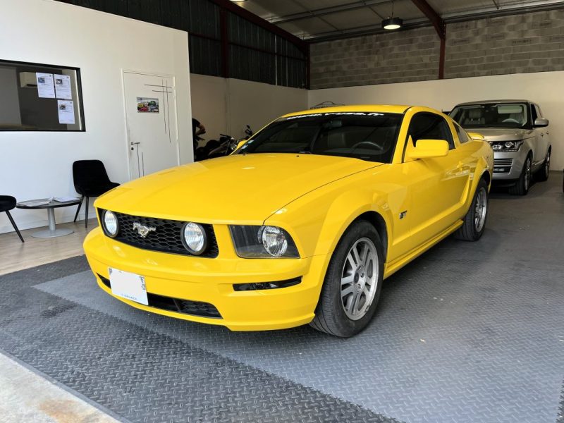 FORD MUSTANG 4.6 COUPE GT 2005