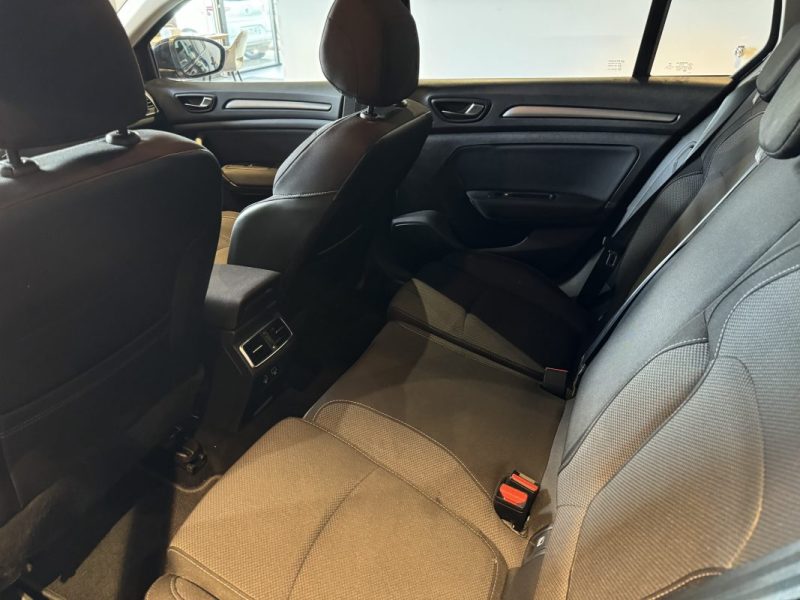 MEGANE Finition:ESTATE 1.5 BLUE DCI 115 EDC EVOLUTION / ENTRETIEN RENAULT