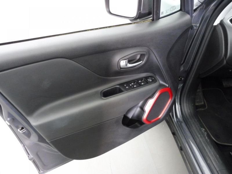 Jeep Renegade 1.3 Turbo T4 - 240 BVA 4xe eAWD Trailhawk