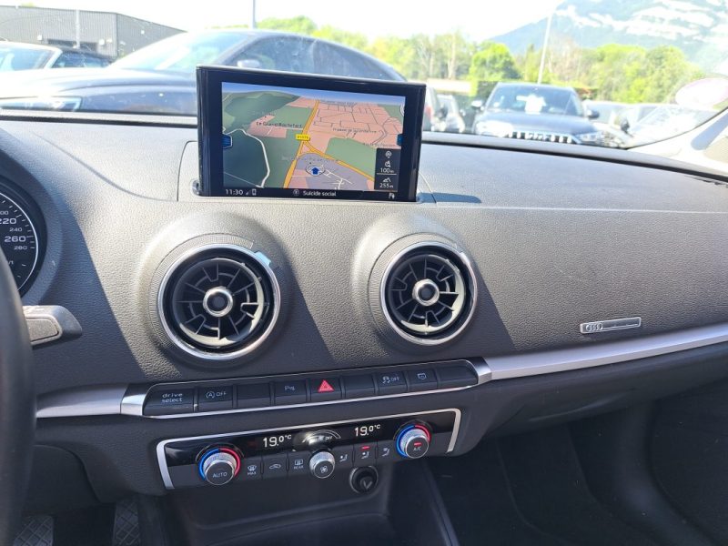 AUDI A3 SPORTBACK 35 TFSI 1.5 TFSI 150 CV S-Line S-Tronic TOIT OUVRANT PANORAMIQUE GPS
