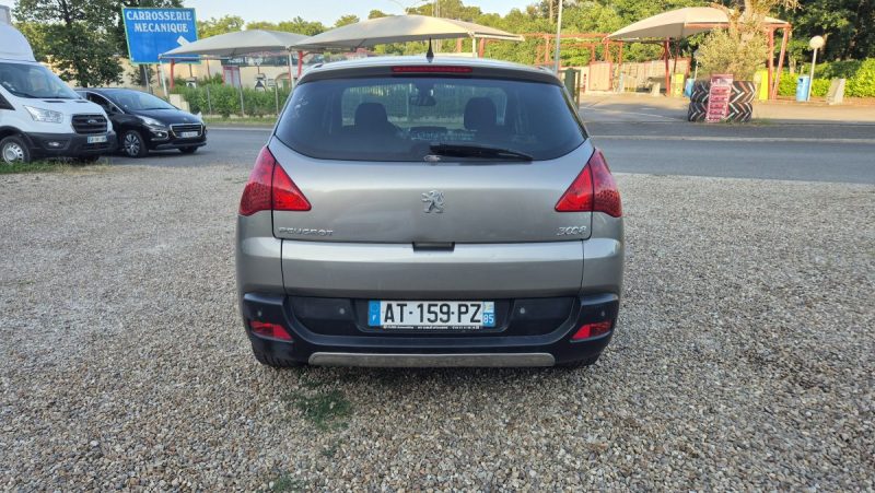 PEUGEOT 3008 2010