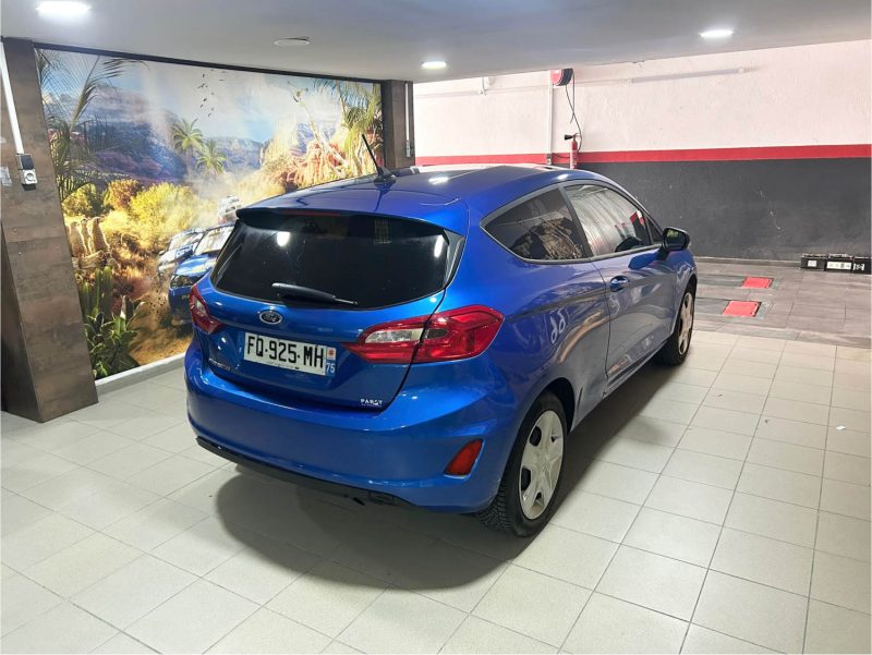 FORD Fiesta 1.5 TDCi 2 PLACES TVA RECUPERABLE 