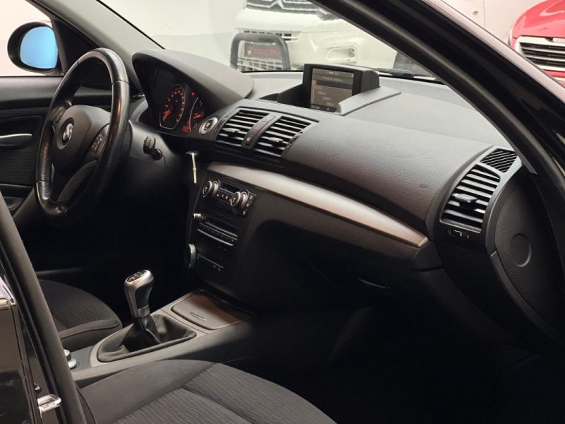 BMW SERIE 1 116i 122CH